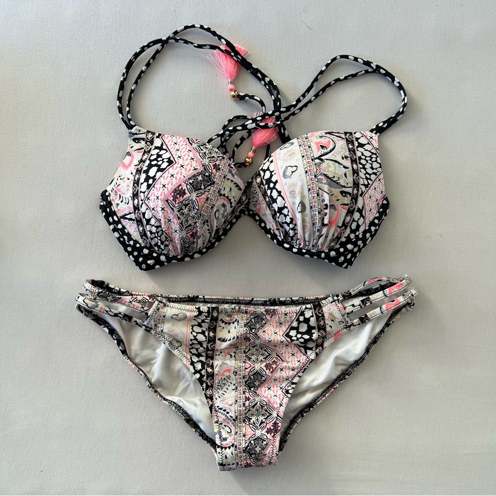 Victoria’s Secret Bikini